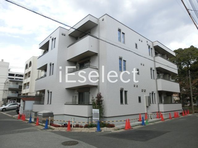 建物外観　2018年3月完成のキレイなお部屋
