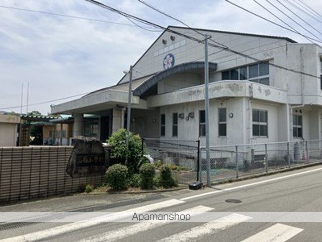 小学校　西原村立山西小学校（小学校）まで6431m