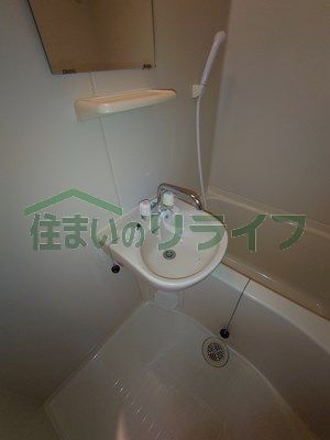 洗面設備　※参考写真です。同じ間取りの別部屋になります。