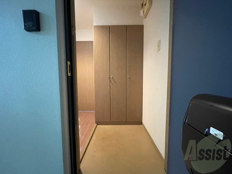 玄関　玄関の様子です。明るい印象ですね。気分もあがりそう。