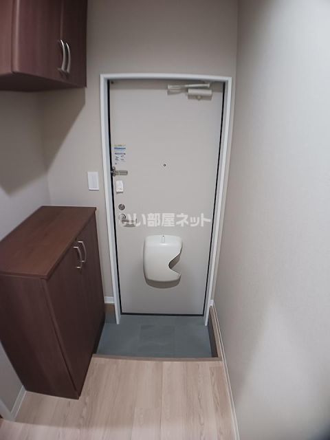 HIGARIAの玄関写真