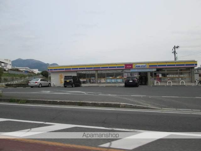コンビニ　ミニストップ（コンビニ）まで210m