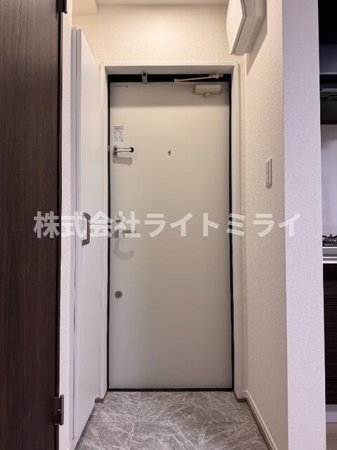 玄関　?