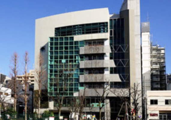 図書館　台東区立くらまえオレンジ図書館（図書館）まで43m