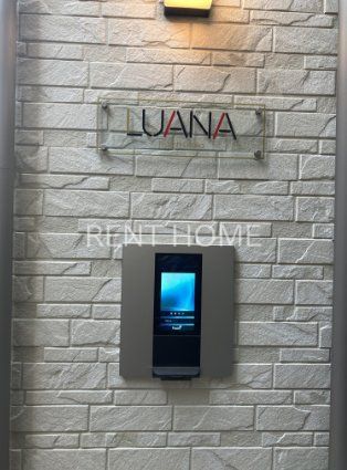 エントランス　オートロック完備