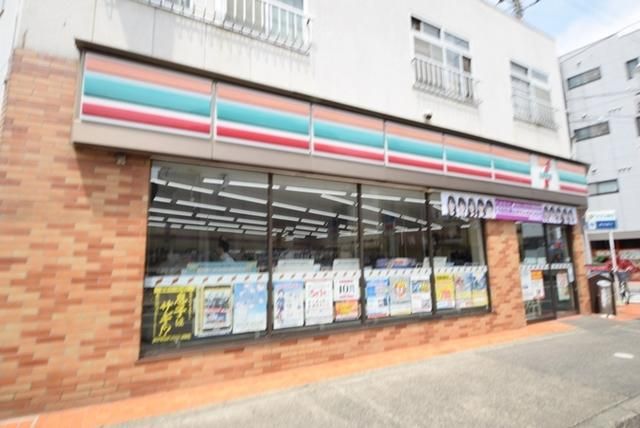 コンビニ　セブンイレブン横浜矢向1丁目店（コンビニ）まで97m