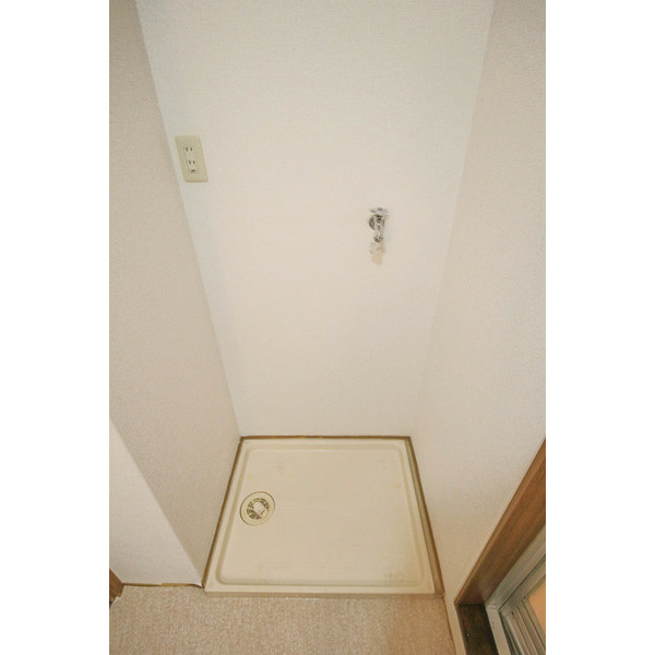 その他　同じ建物の別のお部屋