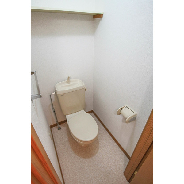 トイレ　同じ建物の別のお部屋