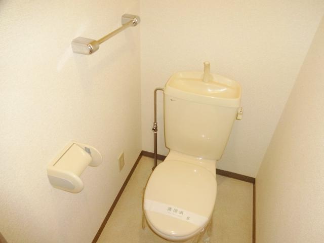 トイレ　トイレはセパレートです！