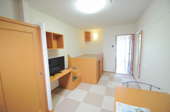 居室・リビング　※別部屋の写真です