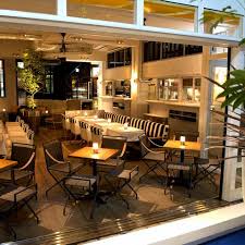 飲食店　M/HOUSE(エム ハウス)（飲食店）まで349m