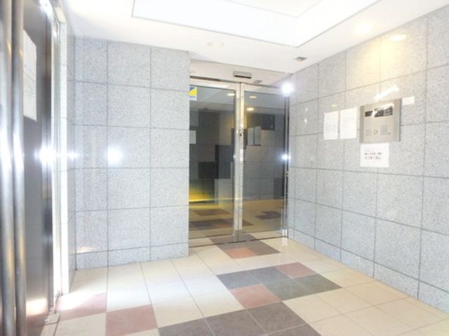 エントランス　★お問合せはタウンハウジングまで★
