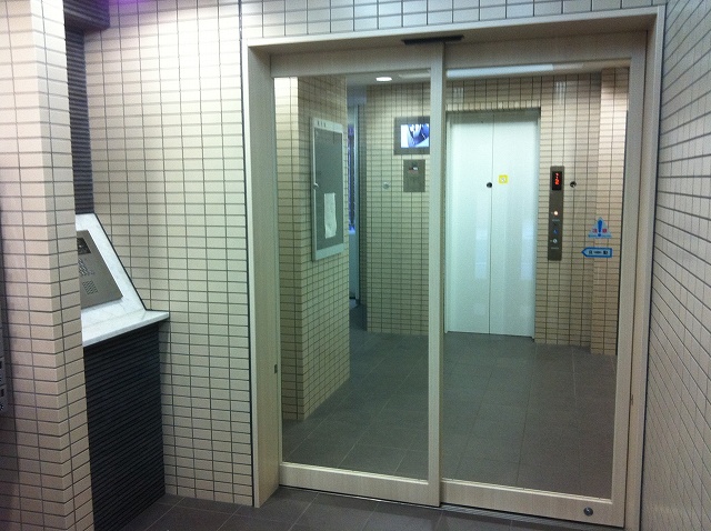 エントランス