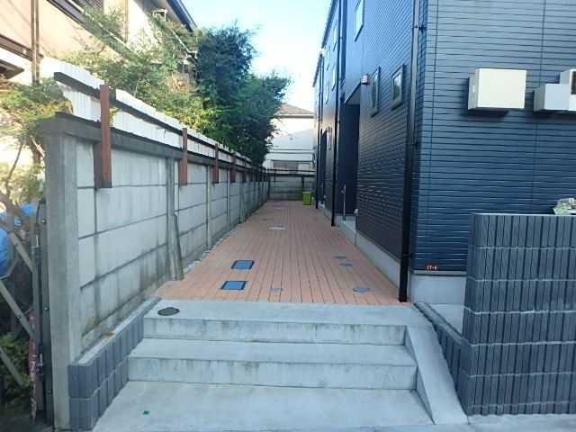 エントランス　エントランス