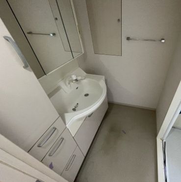 洗面設備　☆嬉しい独立洗面台☆