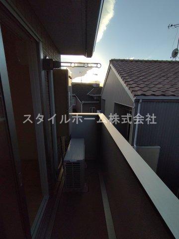 バルコニー　別部屋写真です。