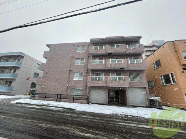 建物外観　札幌市中央区南９条「サンシャイン中島公園」