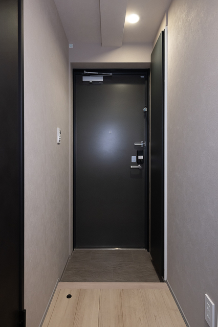 玄関　※写真は同タイプ住戸です。