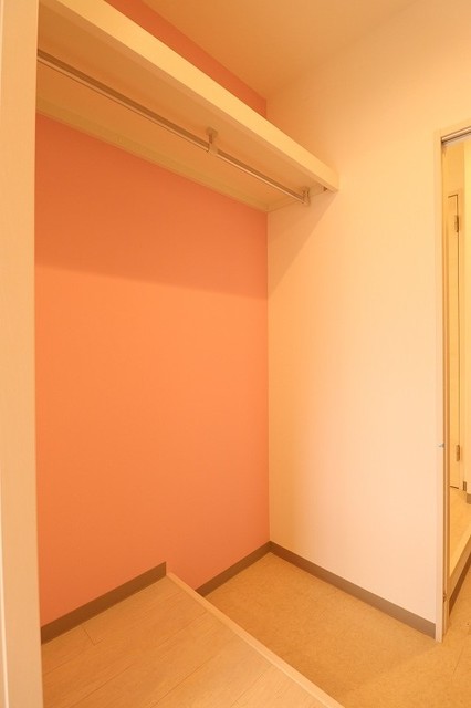 収納　※同タイプの参考写真です。現状優先。
