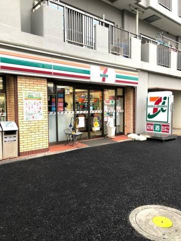 コンビニ　セブン-イレブン 女子学習院店（コンビニ）まで44m