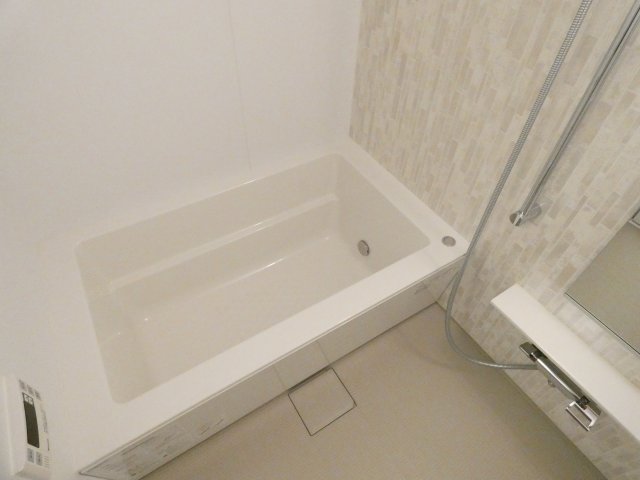 バス・シャワールーム　バス※別部屋参考写真