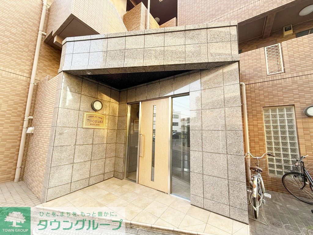 エントランス　エントランス