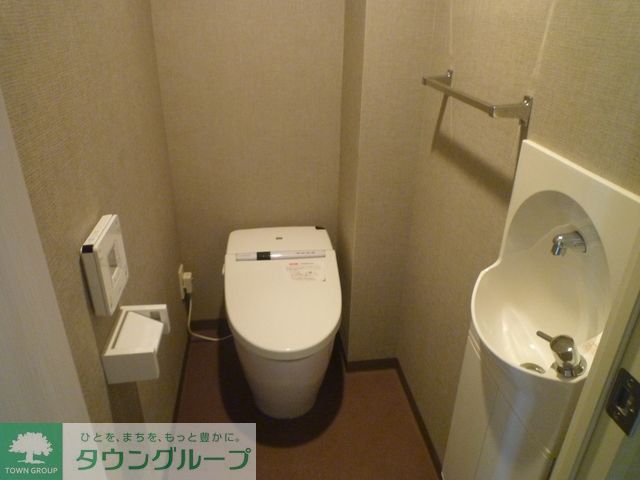 トイレ　A2タイプ2010年4月撮影 同タイプ125号室の写真です。