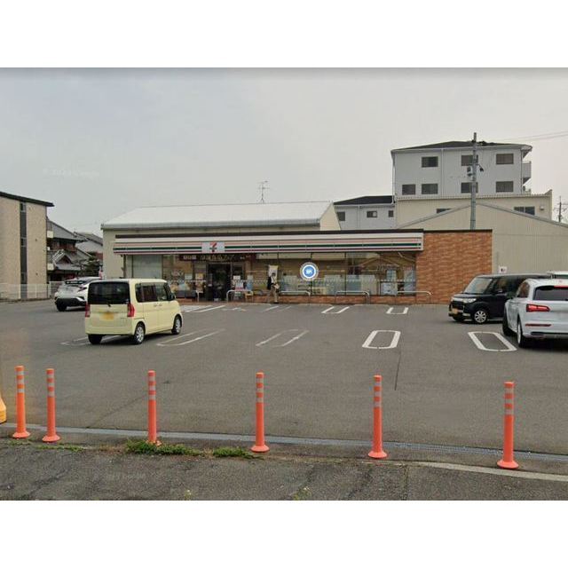 コンビニ　セブン－イレブン　泉佐野中町店（コンビニ）まで350m