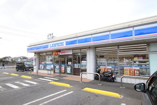 コンビニ　ローソン　市原更級通店（コンビニ）まで180m
