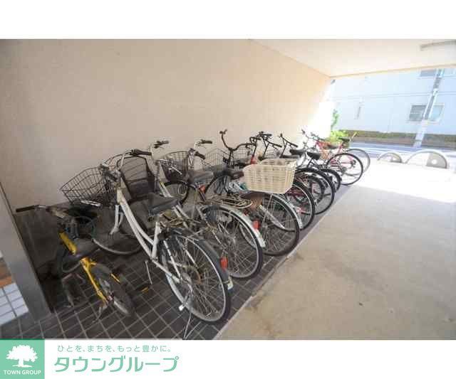 その他設備　廊下の収納