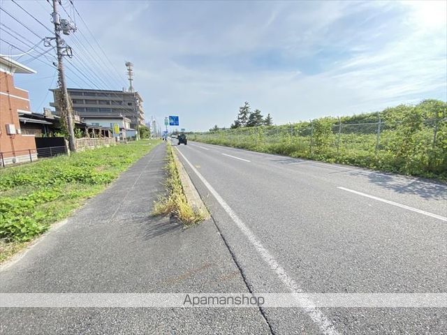 その他　前面道路（その他）まで0m