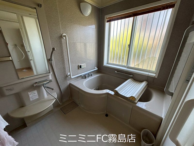バス・シャワールーム　※家具等は撤去になります