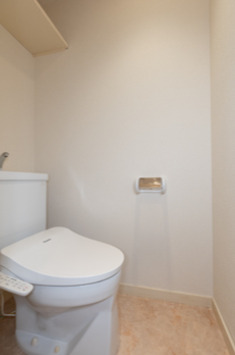 トイレ　落ち着いたトイレです