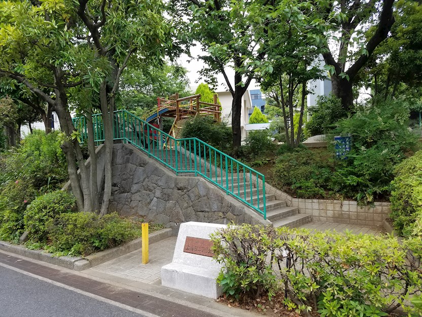 公園　上高田公園（公園）まで342m