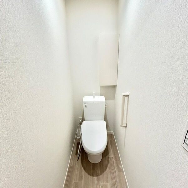 カラコレスのトイレ写真