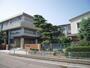 小学校　岐阜市立鶉小学校（小学校）まで551m