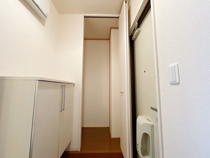 玄関　※イメージ