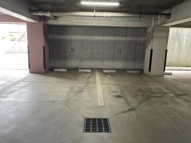 駐車場　駐車場一部