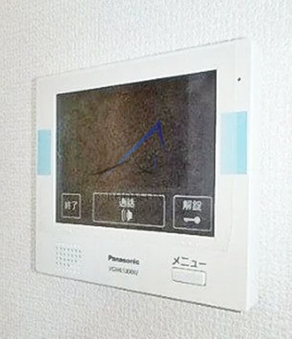 セキュリティ　モニター付きインターホンです。