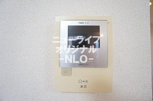 セキュリティ　訪者を確認出来るモニター付きのインターホンで安心。