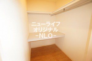 収納　収納ケースもそのまま入れられるウォ―クインクローゼットです。