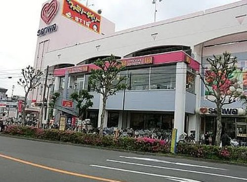 スーパー　スーパー三和 小川店（スーパー）まで537m