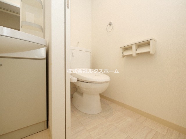 トイレ　トイレもきれいです
