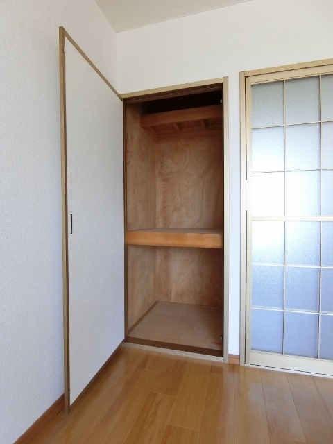 収納　図面と現状に相違がある場合には現状を優先