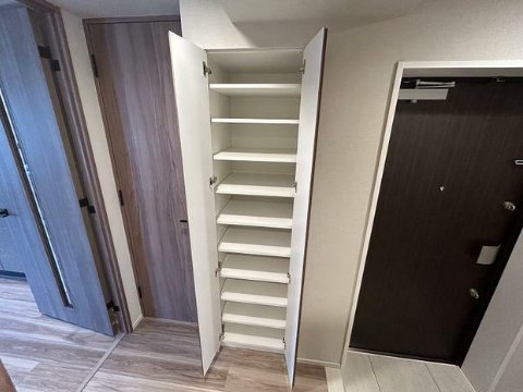 収納　お写真は違うお部屋になります。