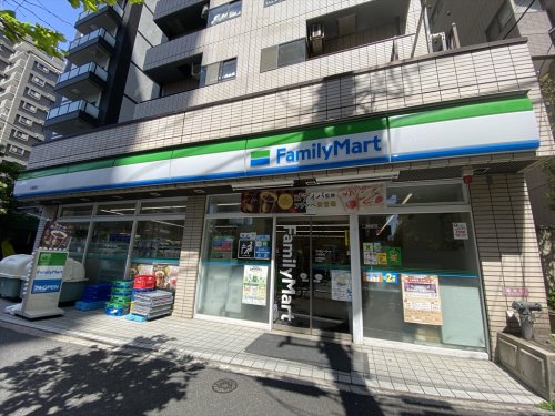 コンビニ　ファミリーマート 上池袋店（コンビニ）まで389m