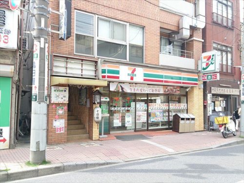 コンビニ　セブンイレブン 市川真間1丁目店（コンビニ）まで235m