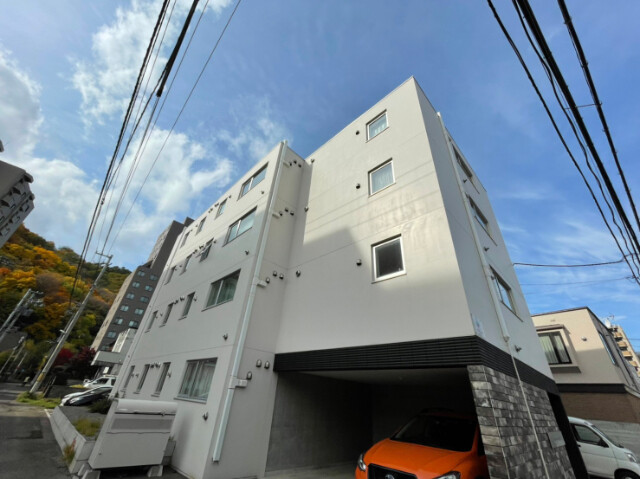 建物外観　札幌市南６条西「Ｈｉｌｌｓ　Ｓａｐｐｏｒｏ３」