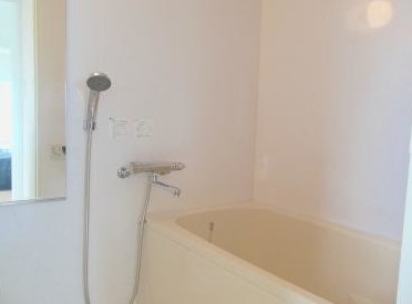 バス・シャワールーム　バス※別部屋参考写真