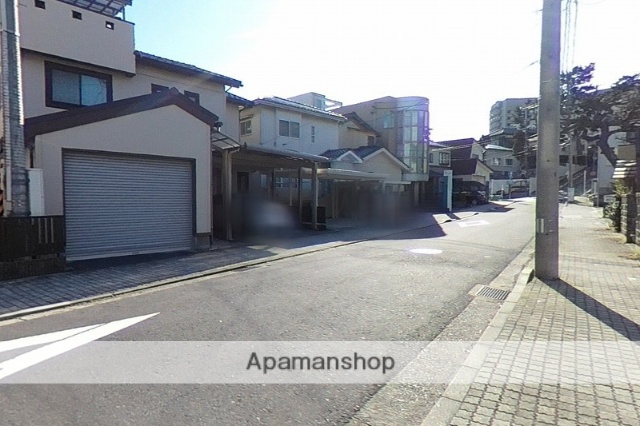 その他　前面道路（その他）まで0m
